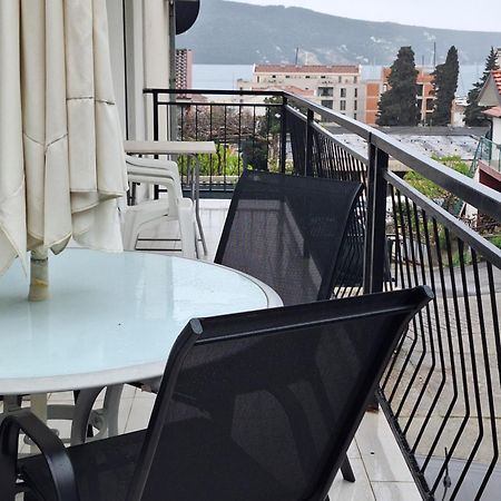 Apartments Lena Herceg Novi Kültér fotó