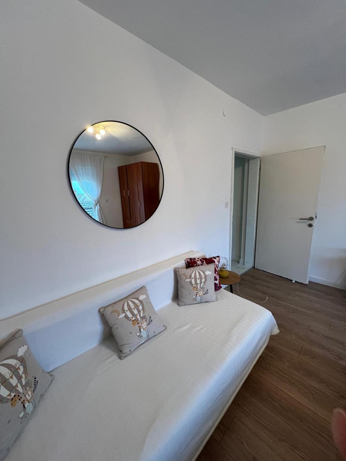 Apartments Lena Herceg Novi Kültér fotó